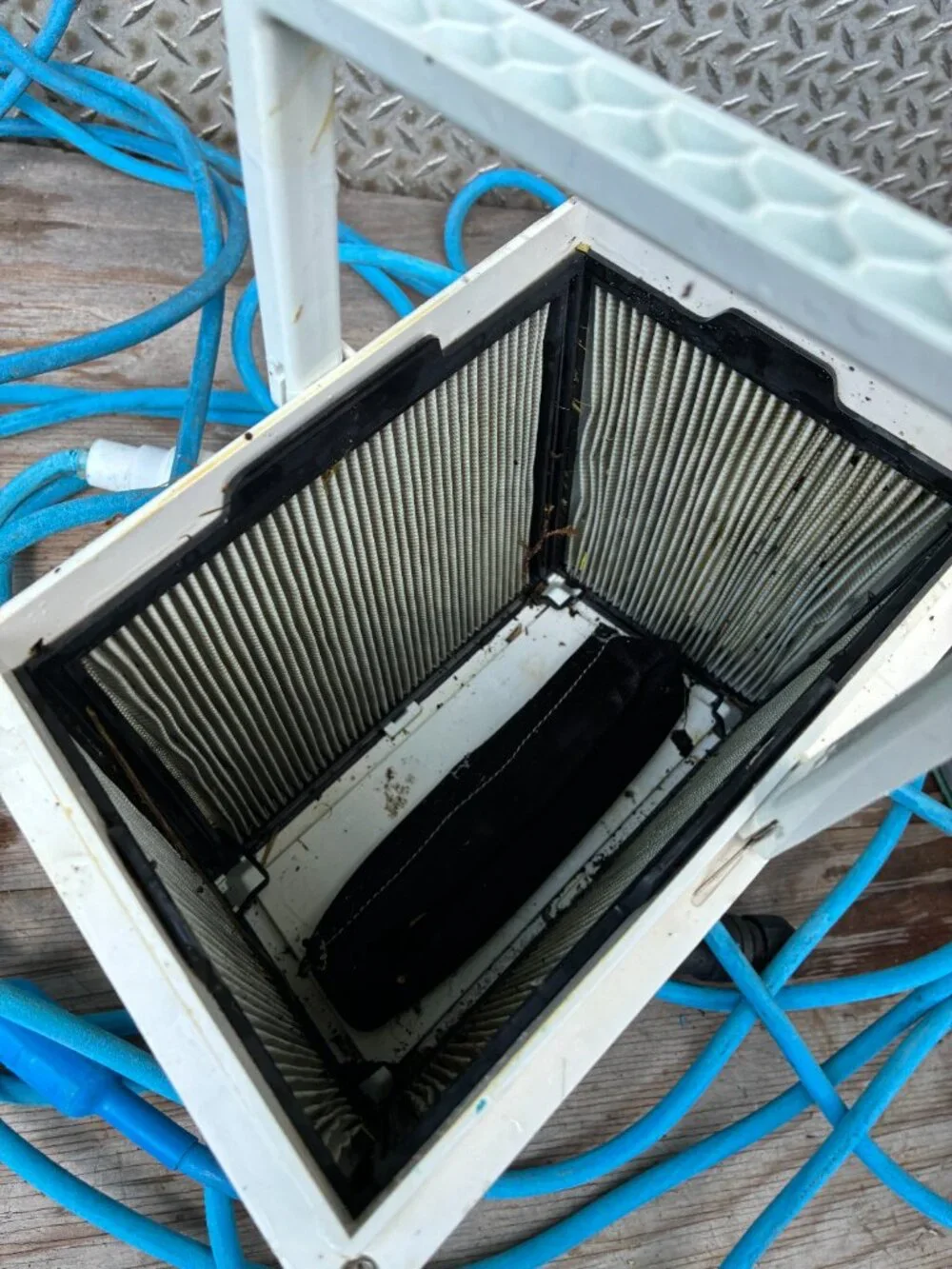 Dolphin S300 Pool Vacuum Pool Cleaner With Advanced 115 Power Supply